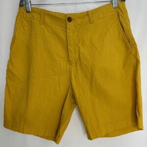 Mr. P yellow men’s shorts golf outdoors medium
